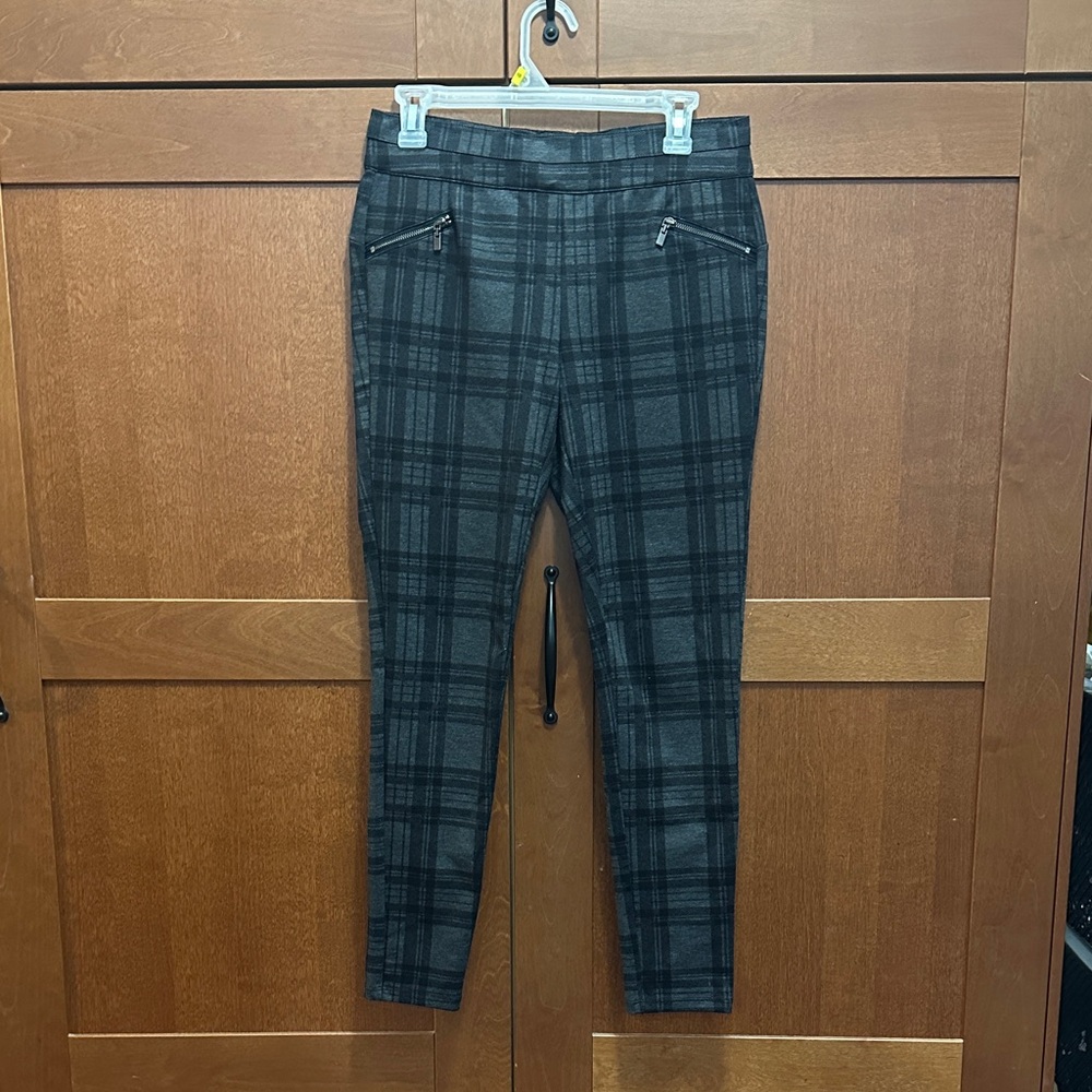 Maurices Womens Charcoal Plaid Dress Pants